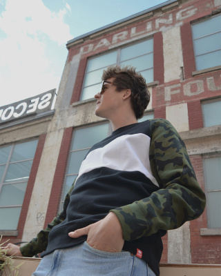 Толстовка CCM CAMO FLEECE CREW SR-3
