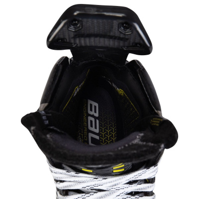 Коньки BAUER SUPREME ULTRASONIC SR-8