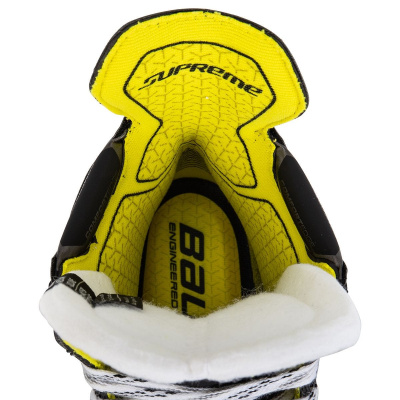 Коньки BAUER SUPREME 3S INT-8